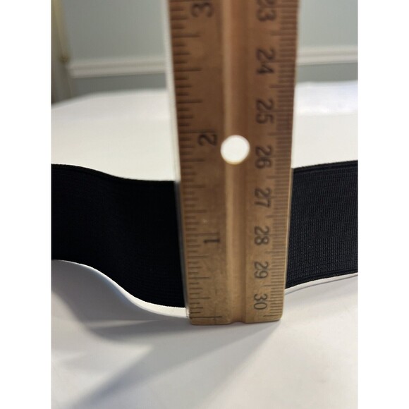 New Under Armour Baseball Softball Belt Black Size OSFM - Picture 6 of 8